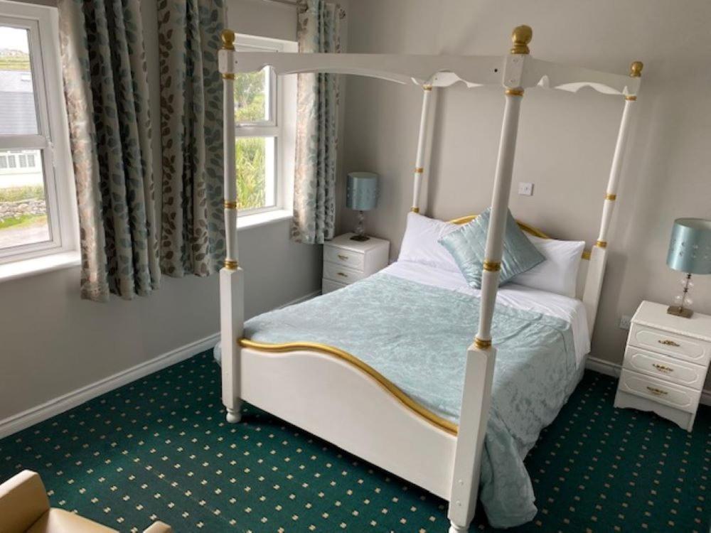 Stella Maris Luxury Bed And Breakfast Keel  Chambre photo